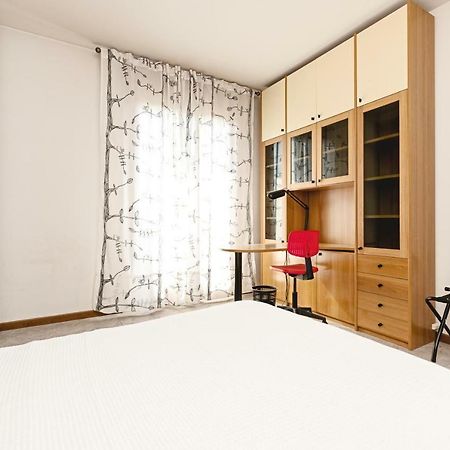 Colourful Flat Borgo Roma Apartment Verona Exterior photo